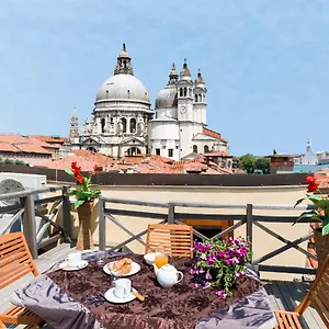 Dorsoduro Charme By Wonderful Italy Appartement Venetië
