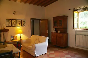Agriturismo Villa Opera Volterra Italy