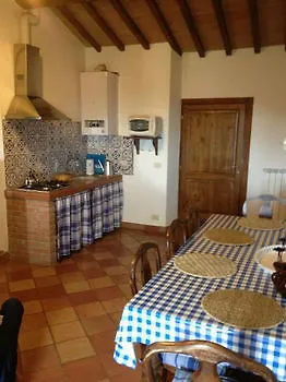 Agriturismo Villa Opera Volterra 0*,