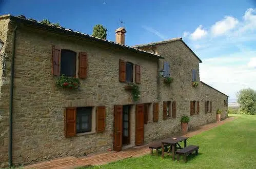 Agriturismo Villa Opera Volterra Italien